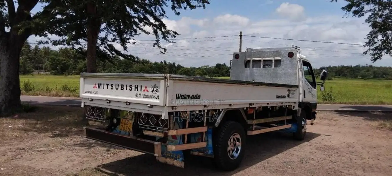 Mitsubishi 14.5 1993 Lorry (Used)