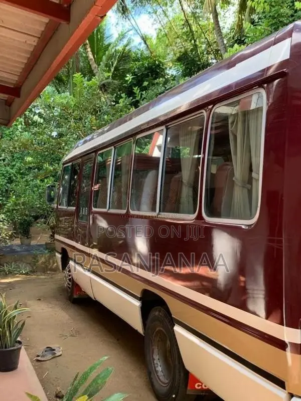 Toyota Coaster 1986 Bus (Used)