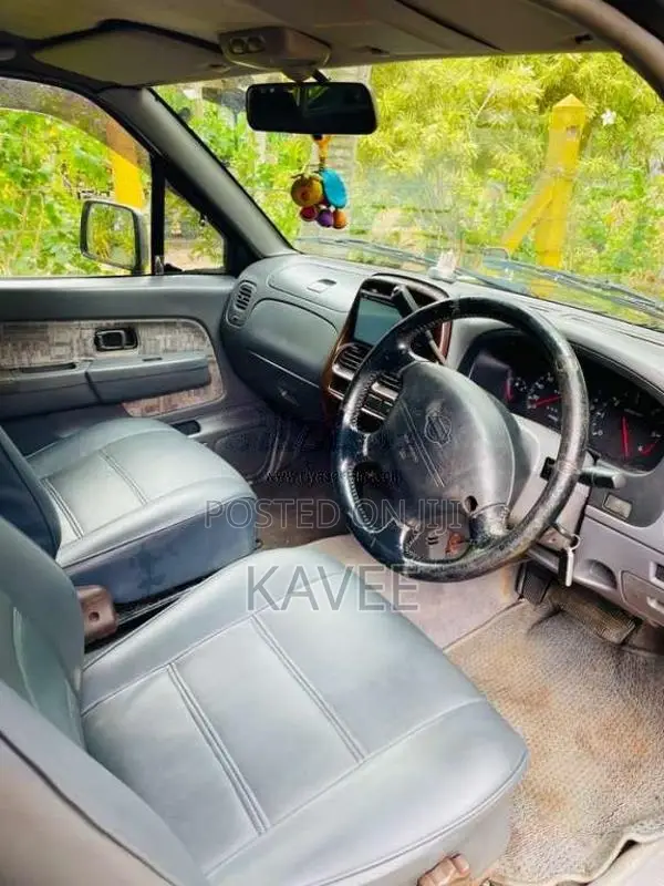 Nissan D22 2006 Pickup (Used)