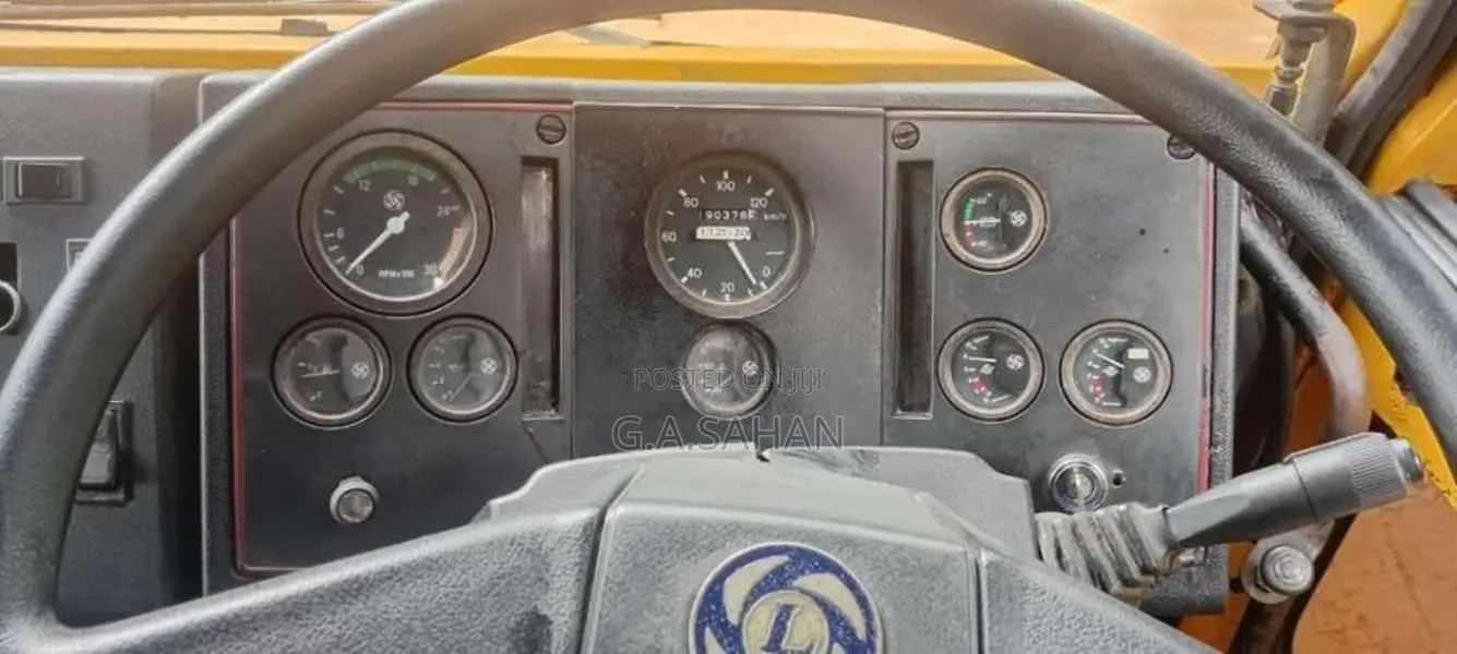 Ashok-Leyland 1613 2011 Lorry (Used)
