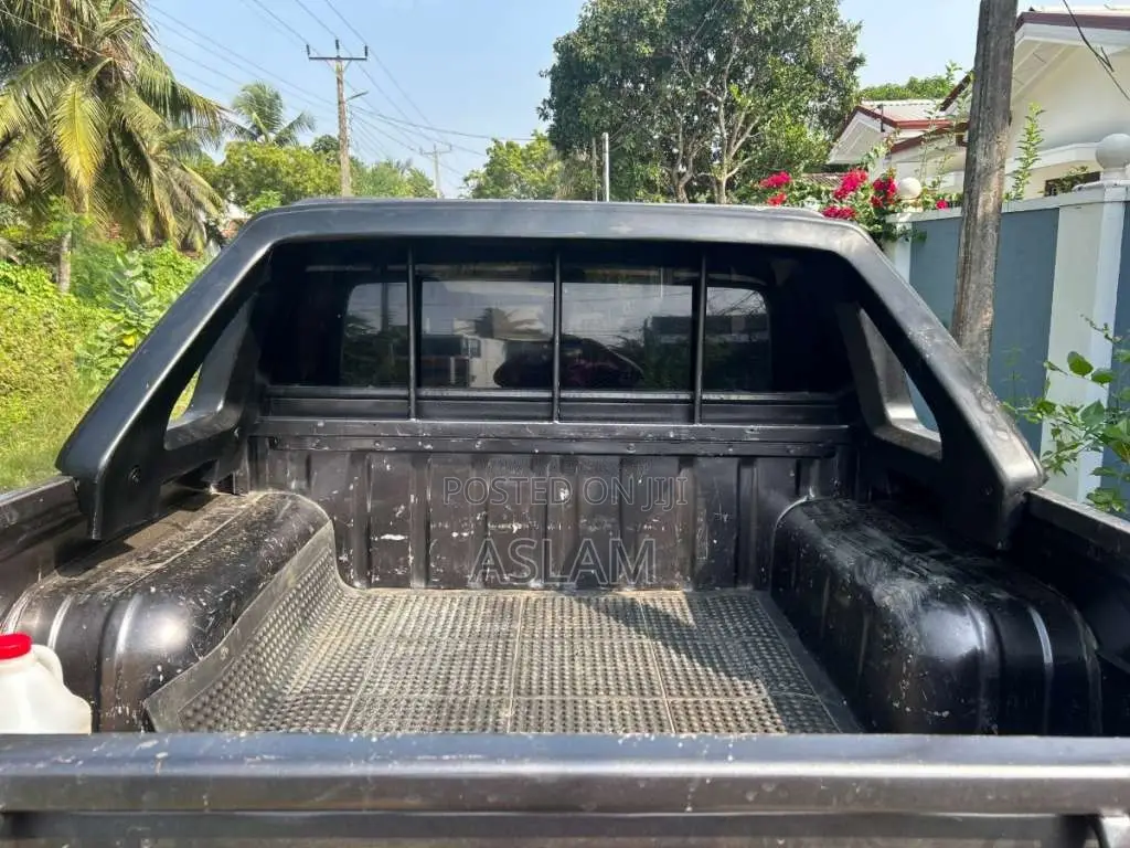 Nissan D-21 4X4 DOUBLE 1988 Pickup (Used)