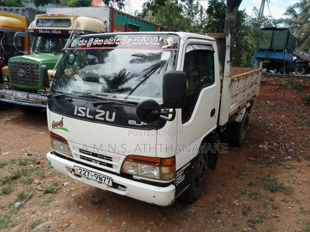 Isuzu Tipper 1995 Lorry (Used)