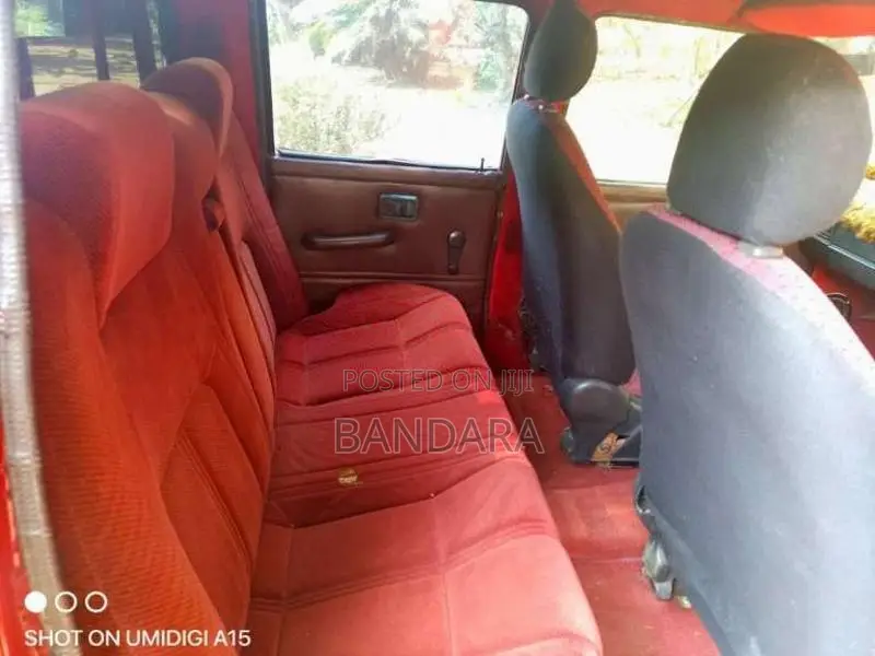 Nissan 100 Condition 1981 Pickup (Used)