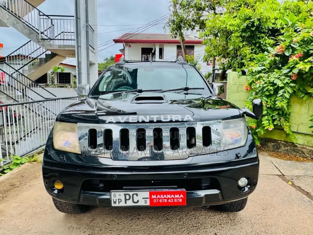 Nissan Navara 2011 Pickup (Used)