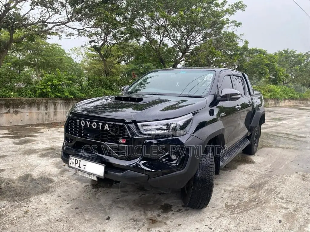 Toyota Hilux 2017 Pickup (Used)