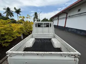 Toyota CrewCab 1996 Crew Cab (Used)