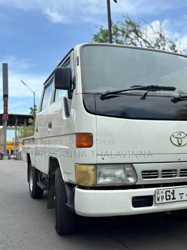 Toyota CrewCab 1996 Crew Cab (Used)
