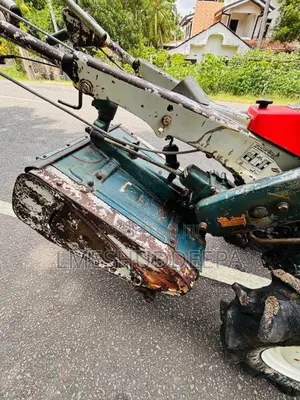 Kubota K-550 2006 Tractor (Used)
