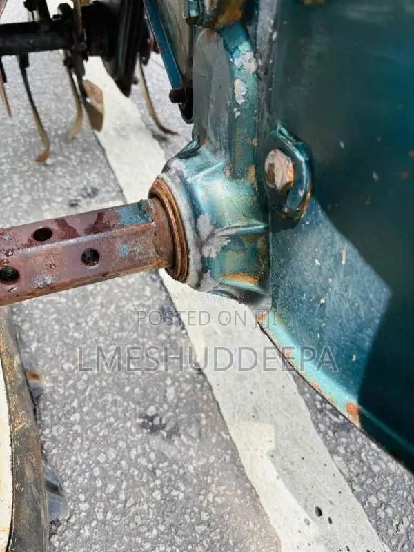 Kubota K-550 2006 Tractor (Used)