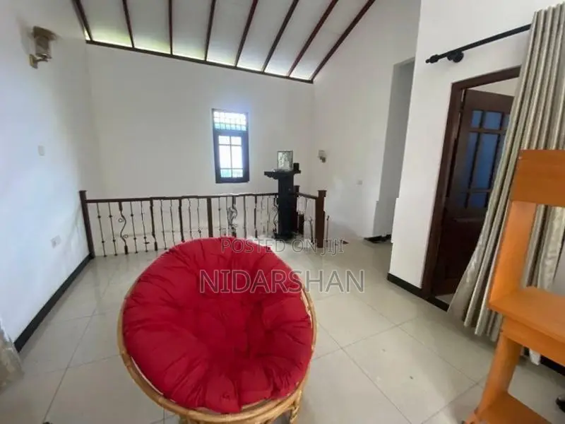 Spacious Modern House for sale Kesbewa