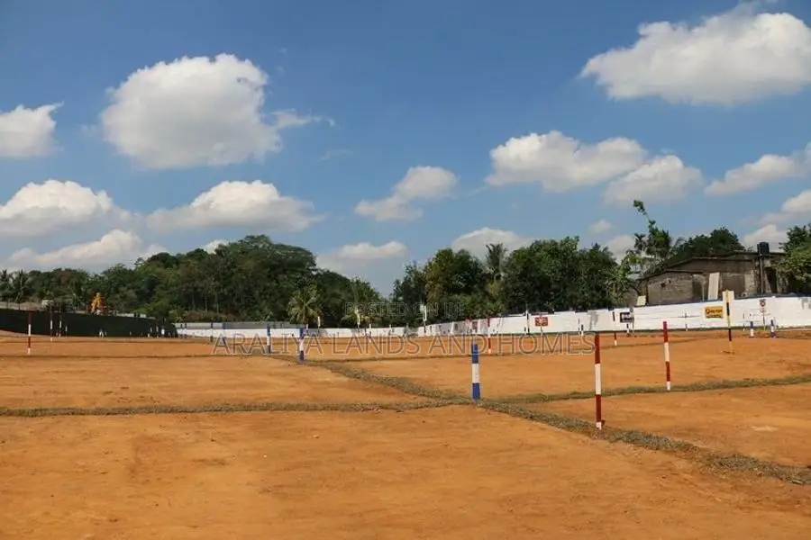 Land for Sale in Meegoda Faceing to Haigh Level Road