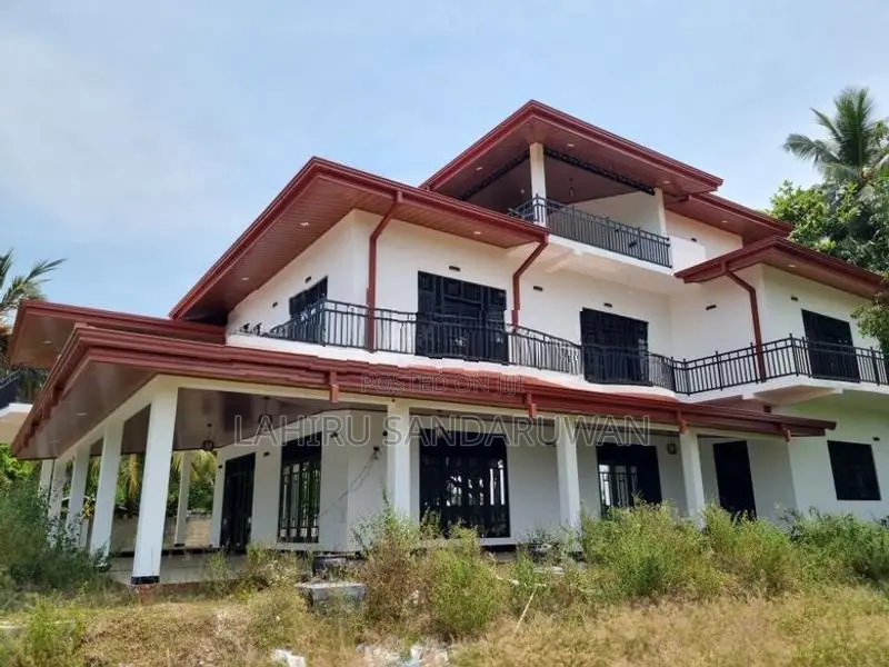 House for Sale Ampara
