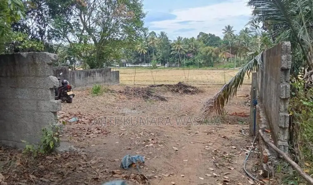 Polgahawela Land for Sale