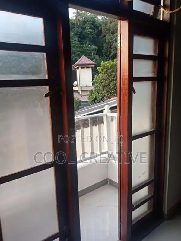 House Upper Floor Rent - Kandy City