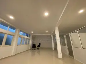 1200 SQFT OFFICE RENT IN COLOMBO 4 - 570U