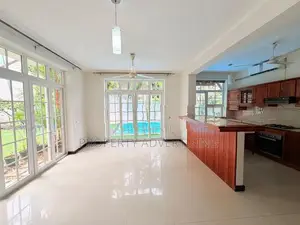 Colombo 05 Luxurious House for Sale