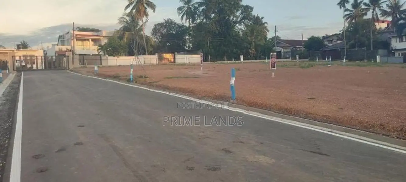 Residential Land for Sale in Arangala Junction