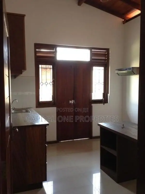 Architectural Designed Office For Rent In Kotte - 3839U