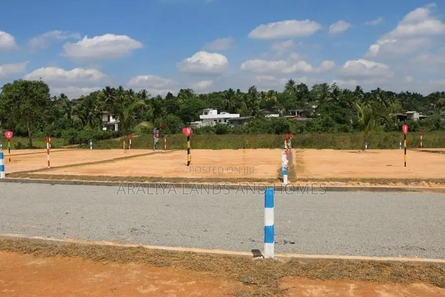 Land for Sale in Meegoda Faceing to Haigh Level Road