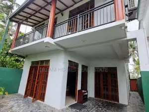 Elegant Two-Story Family Home for Sale – Malabe