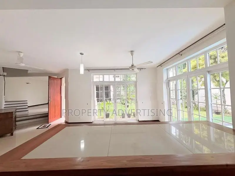 Colombo 05 Luxurious House for Sale