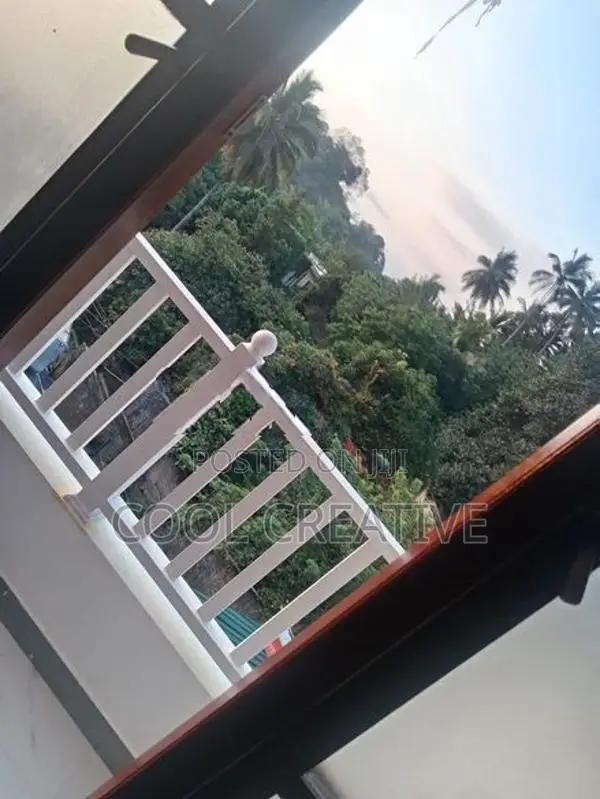 House Upper Floor Rent - Kandy City