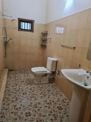 House for rent Kadawatha (upstair House)