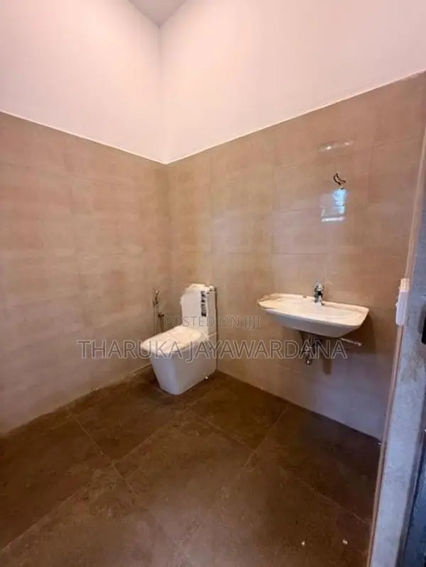 Brand New Ground Floor House for Rent Athurugiriya