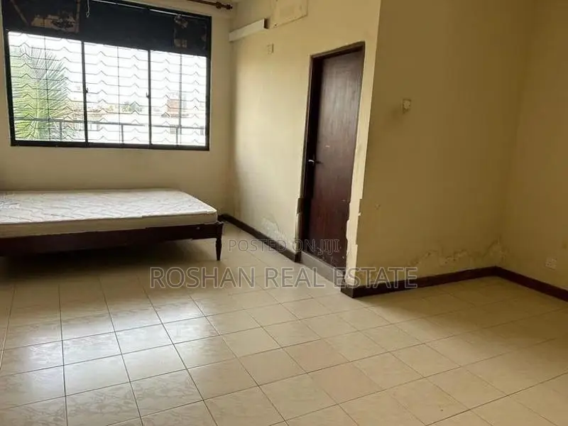 THREE STORIED COMMERCIAL PROPERTY FOR RENT DEHIWALA SH2715