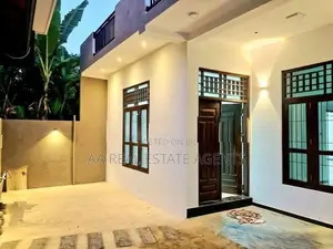 Three-Storey House for Sale in Wellampitiya