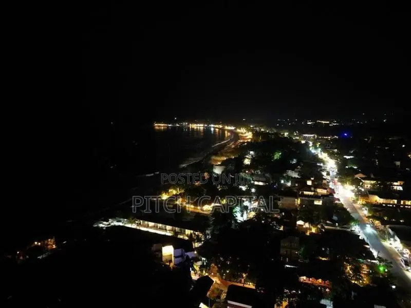 Arugam Bay - Tourism Luxury Lands & Villas For Sale