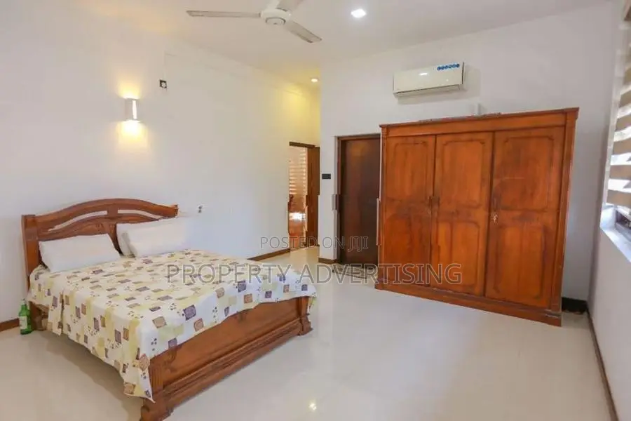 Nugegoda Super Luxury House for Sale