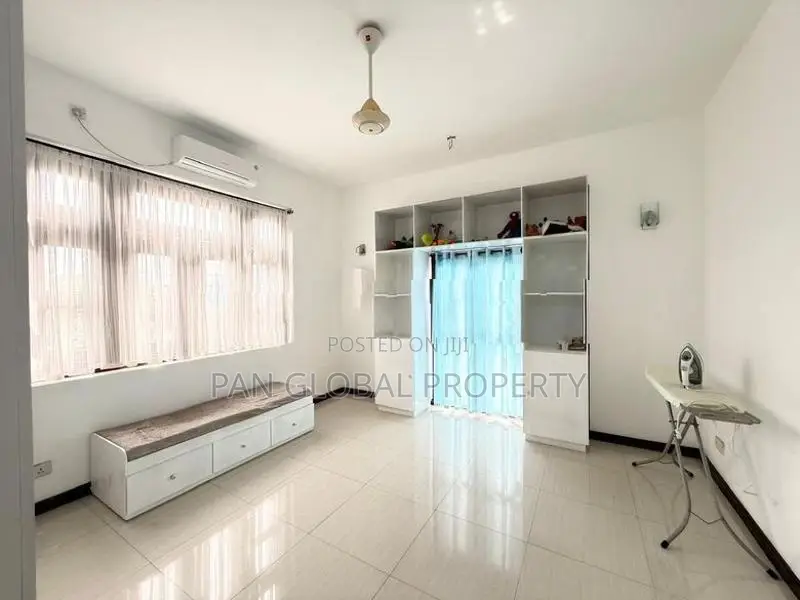 Spacious House for Sale in Kandana