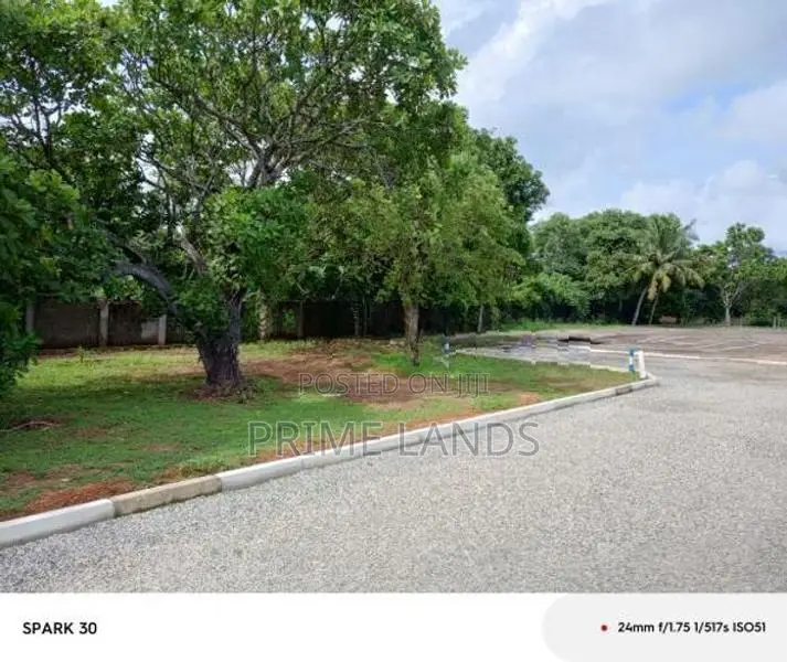 Residential Land for Sale in Nawala Koswattha Rd