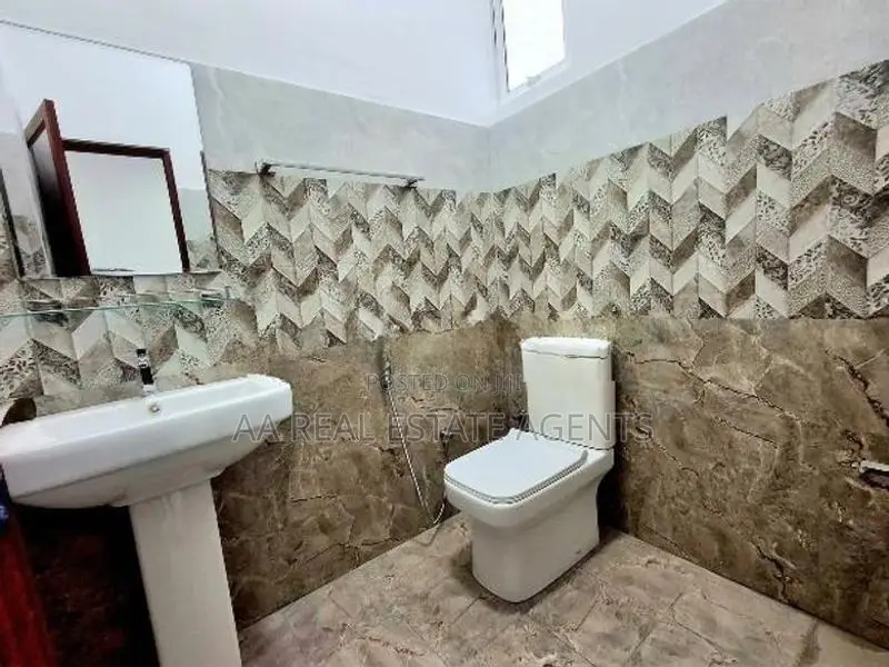 Three-Storey House for Sale in Wellampitiya