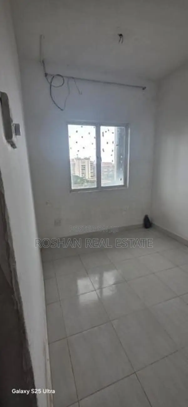 LAKE SIDE APARTMENT FOR RENT COLOMBO 2 SA2727