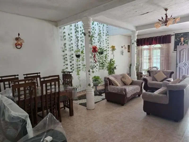 KADUWELA : 3-BR (10P) SINGLE STOREY HOUSE FOR SALE