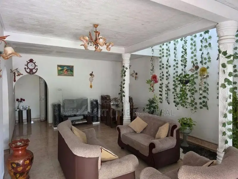 KADUWELA : 3-BR (10P) SINGLE STOREY HOUSE FOR SALE