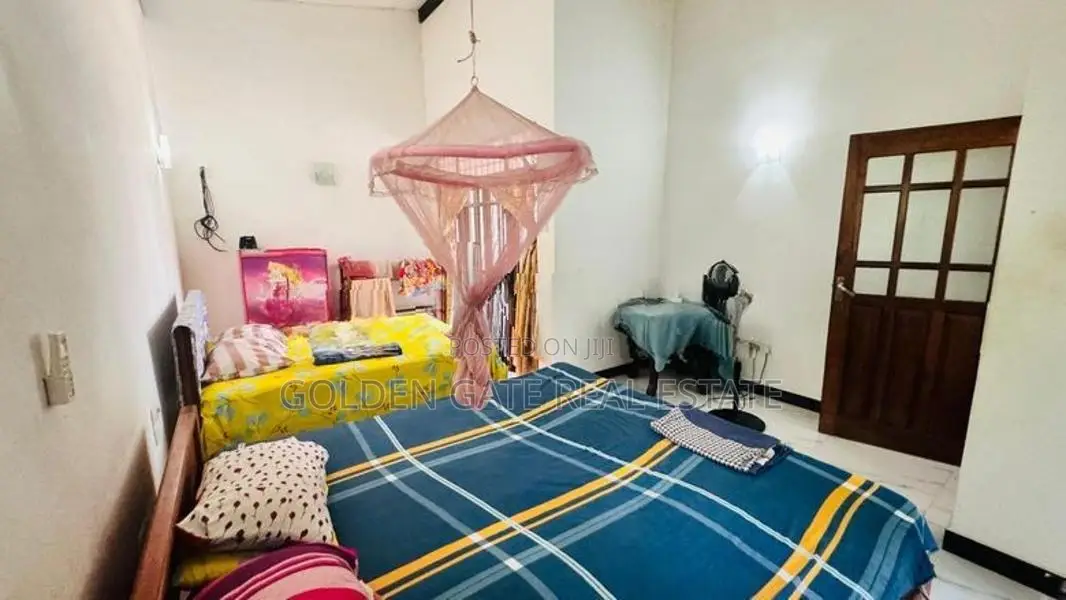 Elegant Two Storey House for Sale in Kiribathgoda Kelaniya