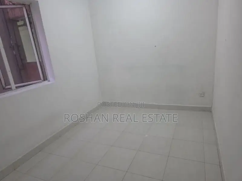 THREE BED ROOM LAKE SIDE APARTMENT FOR RENT COLOMBO 2 SA2728