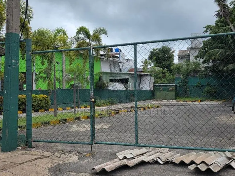 Bare land for rent in Facing Base line Road colombo 05 - 4016U