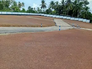Bandaragama - uyanwatta සුද්දර වැවකට මුහුණලා අගනා බිම්කොටස්