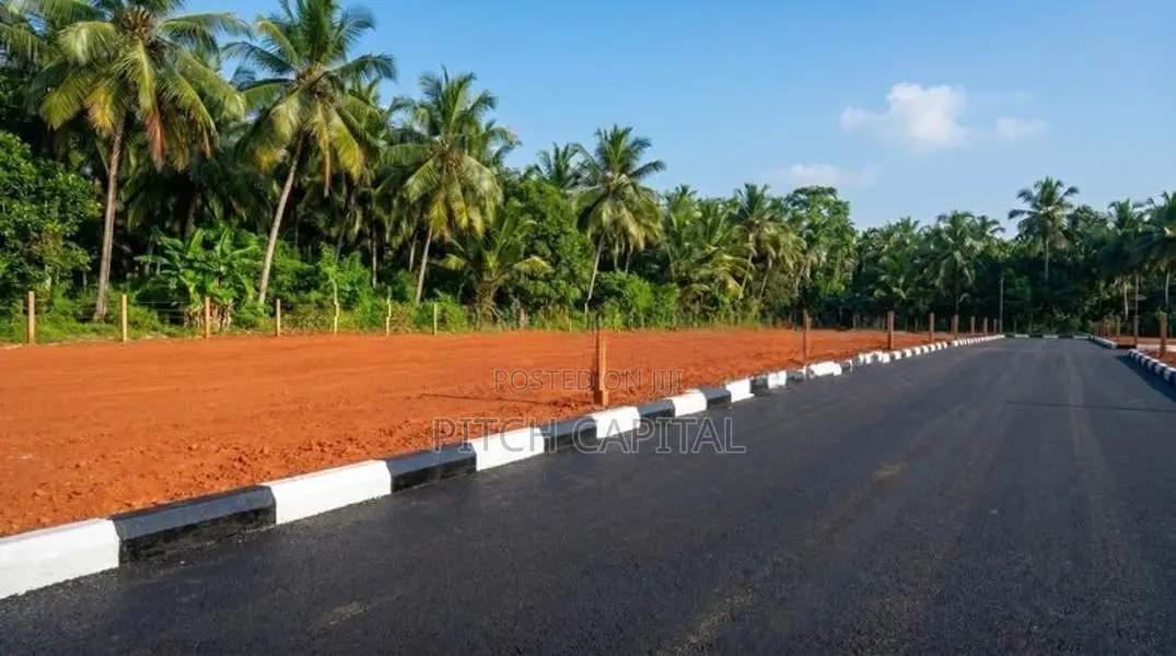 කලුතරින් හොදම බිම් කොටසක්