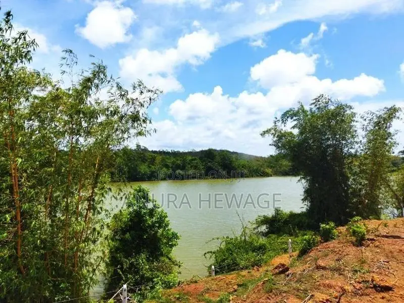 Land for Sale Kalutara, Wadduwa, Uggalboda. (ID : WADU002)