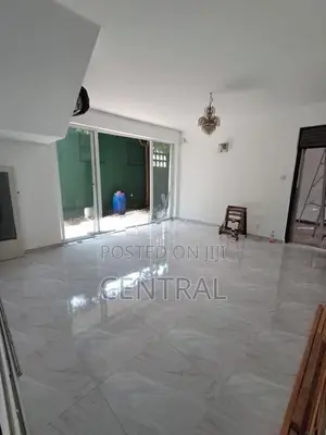 House for Rent in Colombo 7 (C7-10337)