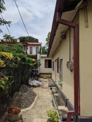 23.4 Perches Land with House for Sale in Nugegoda (C7-10339)