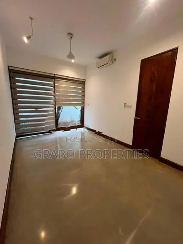 Furnished/ unfurnished apartmemt for rent in Colombo 4, Bambalapitiya