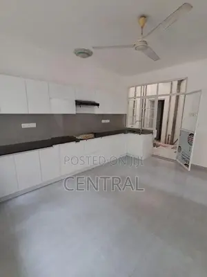 House for Rent in Colombo 7 (C7-10337)