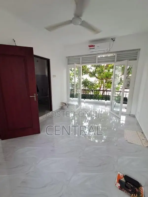 House for Rent in Colombo 7 (C7-10337)