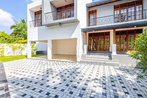 Super Luxury 14P Modern House For Sale In Battaramulla Near Waters Edg
